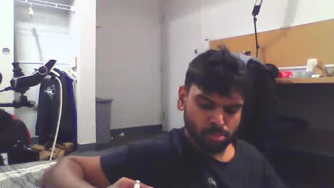 Snapshot of sundoog chatting on 02/27/25, 01:05 Sundoog online show from 02/27/25, 01:05