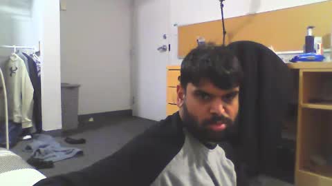 Snapshot of sundoog chatting on 03/11/25, 01:37 Sundoog online show from 03/11/25, 01:37