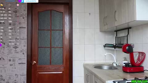 Tina. Im topless model  online show from 12/19/24, 09:07