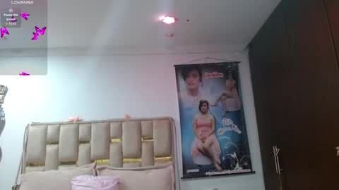 Jeraldine online show from 11/18/25, 02:06