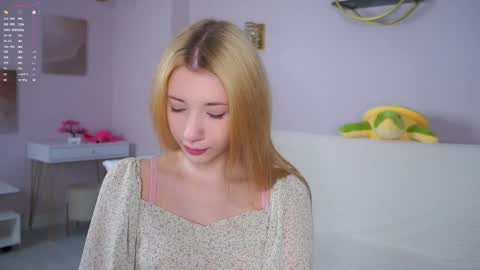 Lily online show from 02/07/26, 02:43