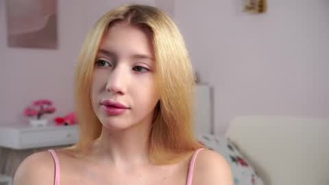 Lily online show from 03/29/26, 02:39