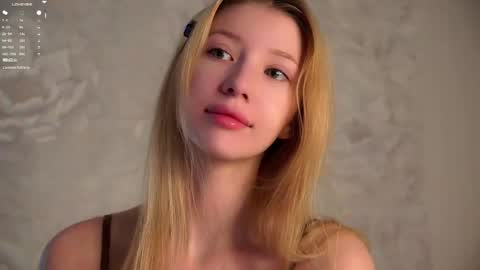 Lily online show from 04/20/26, 03:04