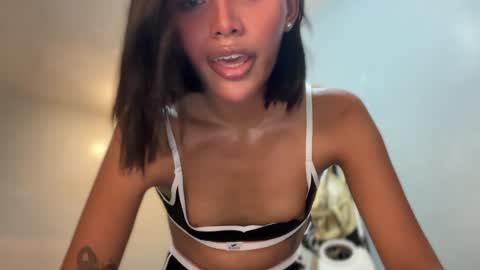 ANGEL-DONT FORGET TO THUMBS UP AND FOLLOW online show from 01/22/25, 03:41