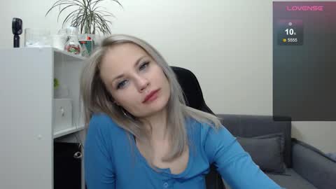 Naomi online show from 02/11/25, 12:38