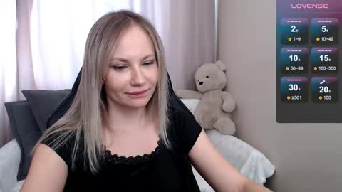 Naomi online show from 02/19/26, 05:47