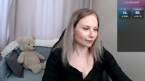 Naomi online show from 03/29/26, 11:43