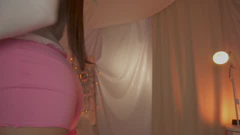 Maria online show from 12/20/25, 07:43