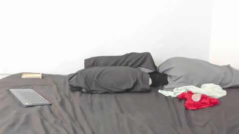 Christian Vanessa online show from 02/01/25, 11:16