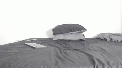 Christian Vanessa online show from 09/15/25, 01:16