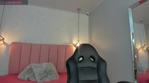  S U N N Y online show from 09/27/25, 12:32