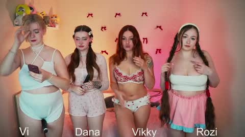 Fia  -  TG -  Mia -  Alice -  online show from 01/13/25, 01:23