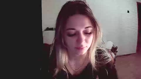 Snapshot of sunnygirlnicole chatting on 01/19/25, 01:55 SunnyGirlNicole online show from 01/19/25, 01:55