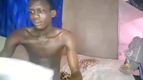 Sunnyblack2 online show from 03/10/25, 12:48