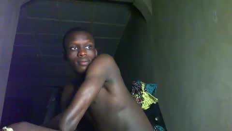 Sunnyblack2 online show from 10/29/25, 09:22