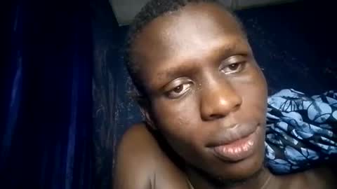 Sunnyblack2 online show from 04/21/26, 09:06