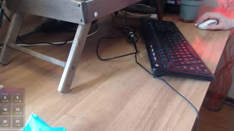 Alina   Streams Mon to Fri online show from 02/04/25, 12:11