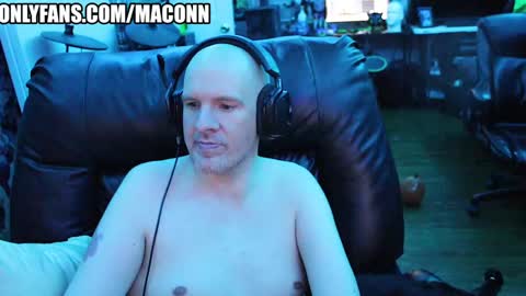 Snapshot of sunnymarcie chatting on 03/12/25, 10:59 Sunny Marcie online show from 03/12/25, 10:59