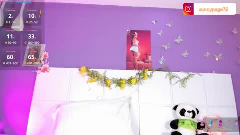      online show from 11/12/25, 01:22