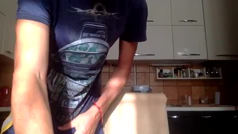 sunnypepito23 online show from 09/18/25, 06:59