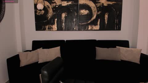 Sunny Rivers online show from 11/12/25, 05:02