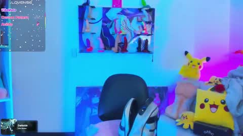     RAVENCLAU GIRL  online show from 09/19/25, 12:17