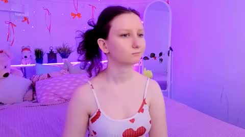 Snapshot of sunshine_blaze chatting on 02/02/26, 01:21 Alice online show from 02/02/26, 01:21