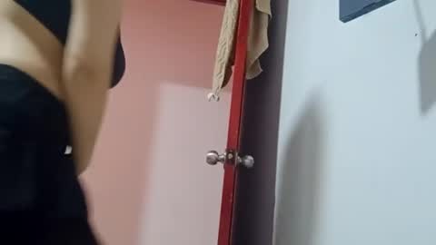 Annie online show from 03/14/26, 03:39