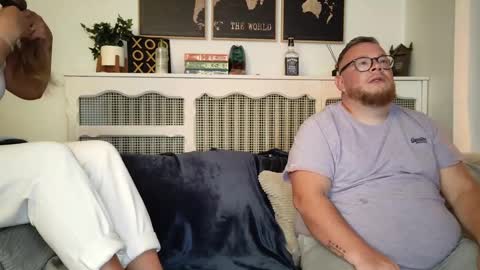 Ava online show from 02/27/25, 09:14