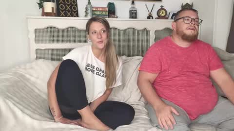 Ava online show from 03/12/25, 09:13