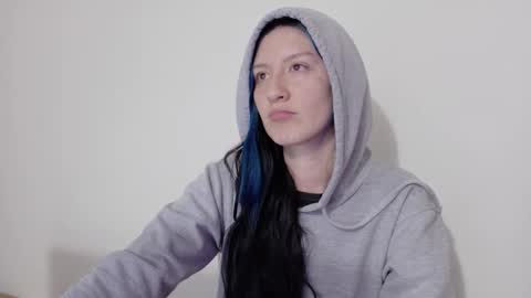 sunshine_girl9 online show from 01/13/26, 11:21