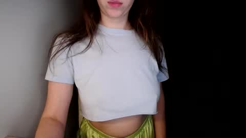 sunshine_in_your_life online show from 11/30/25, 02:15