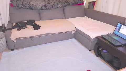 Sunshine online show from 04/12/26, 08:08