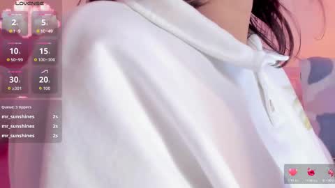 sunshinne__03 online show from 10/06/25, 12:24