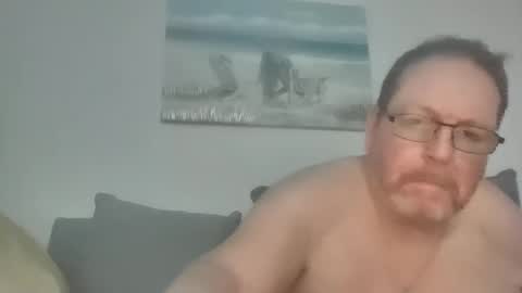 Snapshot of sunspotbaby chatting on 04/26/26, 10:51 Sunspotbaby online show from 04/26/26, 10:51