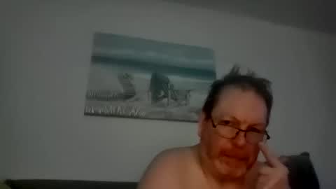 Snapshot of sunspotbaby chatting on 06/04/26, 10:49 Sunspotbaby online show from 06/04/26, 10:49