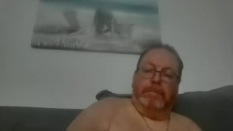 Snapshot of sunspotbaby chatting on 06/07/26, 08:01 Sunspotbaby online show from 06/07/26, 08:01