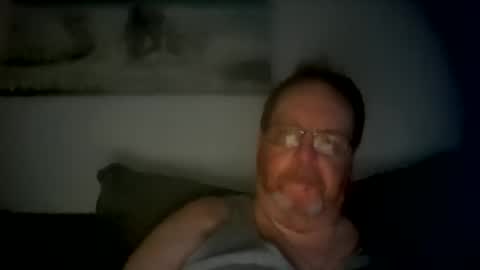 Snapshot of sunspotbaby chatting on 06/13/26, 12:41 Sunspotbaby online show from 06/13/26, 12:41