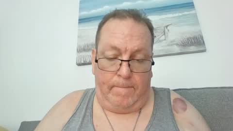 Snapshot of sunspotbaby chatting on 07/02/26, 08:26 Sunspotbaby online show from 07/02/26, 08:26