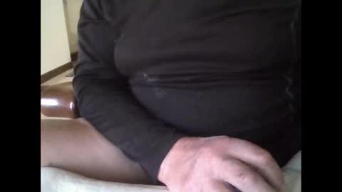 Snapshot of suomilao1 chatting on 10/02/25, 12:39 suomilao1 online show from 10/02/25, 12:39