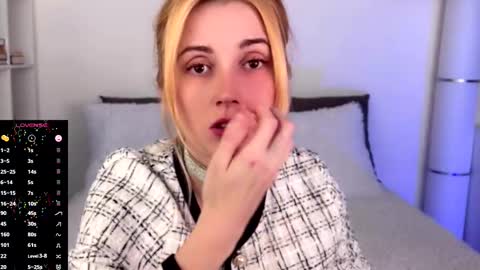 Snapshot of super_peach_stream chatting on 03/12/25, 11:09 ANNApvt open full info in bio online show from 03/12/25, 11:09