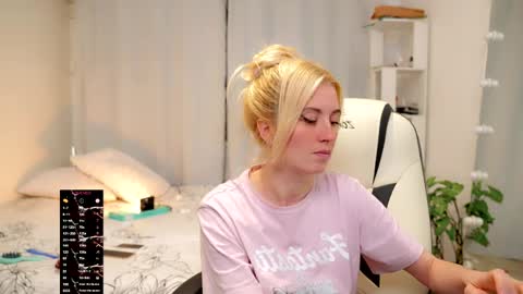 ANNApvt open full info in bio online show from 04/18/26, 07:29