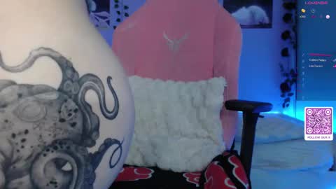 Snapshot of superbdolls chatting on 02/28/25, 08:20 Milana Scarlett online show from 02/28/25, 08:20