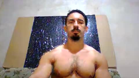 Snapshot of superbigmr chatting on 10/06/25, 05:27 james online show from 10/06/25, 05:27