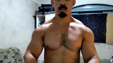 Snapshot of superbigmr chatting on 04/16/26, 05:08 james online show from 04/16/26, 05:08
