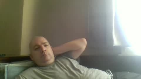 Snapshot of superboy78 chatting on 04/06/26, 11:33 superboy78 online show from 04/06/26, 11:33