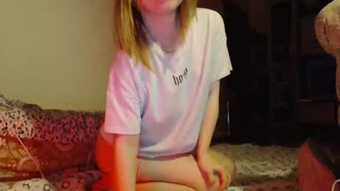 Annie online show from 05/16/26, 06:39