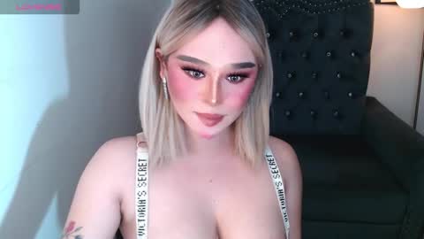 CARMINA online show from 10/23/25, 02:22