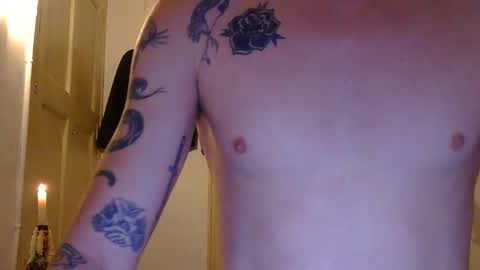 Snapshot of superhardxxxx chatting on 01/11/26, 08:14 Ctrl My Body online show from 01/11/26, 08:14