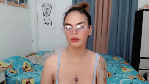 Im val online show from 04/12/26, 02:22